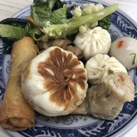 Plateful of goodness  at Qīng Qí SùShí in Tainan