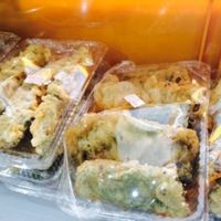 You can buy side dishes, and ask to pack some kimchi. 
 at SaRangBunSik - 사랑분식 in Seoul