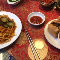 VEG CHOWMEIN + SAMOSA at Gurkha 구르카 in Seoul