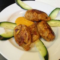 Momos at The Mantraa in Barcelona