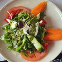 Daily menu starter: Mixed salad at The Mantraa in Barcelona