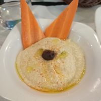 Hummus at The Mantraa in Barcelona