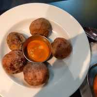 Potatoes catalana style at The Mantraa in Barcelona