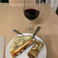 Wine and pintxos at Crock and cock in Bilbao