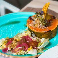 Papaya rellena menú del día  at Crock and cock in Bilbao