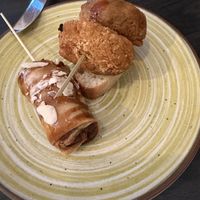 Croquetas y rollito de no-pato  at Crock and cock in Bilbao