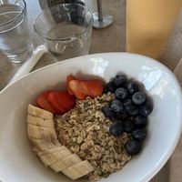 hot organic oats & fruit  at Ki's in Solana Beach