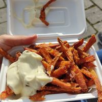 Sweet potato fries with vegan mayo at FritzMitte in Jena