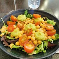 Chickpea salad with guacamole at Ultreia Cafe and Alburgue in Arzua
