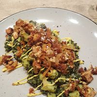 (Wochenhit) Grünkohl mit Kartöffelchen und "Speck" & Zwiebeln at Kunstküche in Krefeld