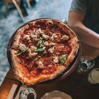 Regina tomato mozzarella pizza at Gigi Pizzeria in Newtown