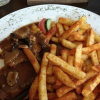 Lupinenschnitzel mit Jägersoße at Cafe Bahnhof  in Kirchheimbolanden