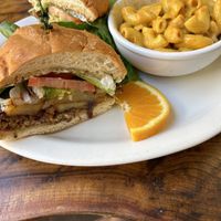  🍔 + mac   at The Tin Thistle Garden Cafe in North Bend