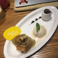 Salted Caramel Ice Cream & crêpe at Kaya Kaya Cafe in Taipei