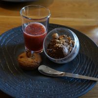 Cafe gourmand at Vegan Gorilla in Nice
