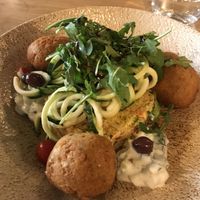 Falafel salad at Vegan Gorilla in Nice