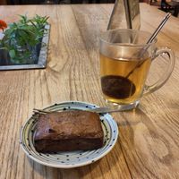 Green tea and warm Brownie at Eat Well Canteen 慧食堂 in New Territories