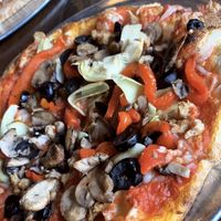 Vegan cheese, artichoke, olive, mushroom and red pepper :-) at Piaza Fresh in Berlin