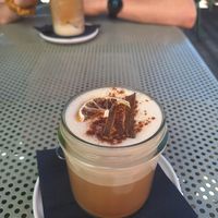 Chai Latte mit Espresso und Hafermilch at Pura in Breitbrunn Am Chiemsee