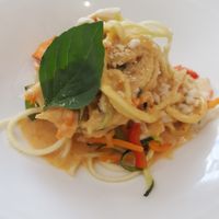Pasta thai at El Jardin de los Dragones in Murcia