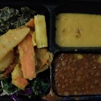 Vegan platter (takeout) at Le Nil Bleu in Montreal