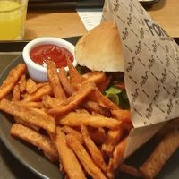 A fantastic veggie burger with sweet potato chips at Forky's - Jakubské Nam. in Brno