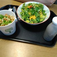 superbowl and pad thai at Forky's - Jakubské Nam. in Brno