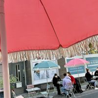 outside seating at Liesgen in Krefeld
