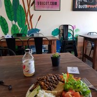 Muy rica comida at Vegan Wraps in Montevideo
