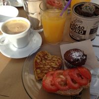 Viva vegan breakfast at H2O Juice Bar & Vegan Cafe in Fuerteventura
