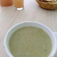 Sopa de poro y papa at Al Natural in Mexico City