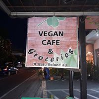  at Oma Jamu in Canggu