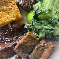 Mixed plate 5 for 42k - not good  at Oma Jamu in Canggu