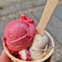 Donauwelle, Himbeer Sorbet, Schoko Chili at TONIS in Leipzig