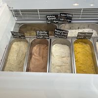 Some of the different flavors they offer   at TONIS in Leipzig