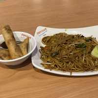 Mee goreng, with spring rolls and samosas on the sidee #Veganuary at e Veg 益素食 - VivoCity in Central Singapore