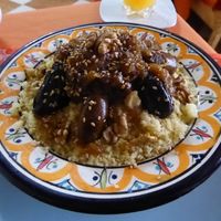 Couscous mit Trockenfrüchten at Chez Khadija in Essaouira