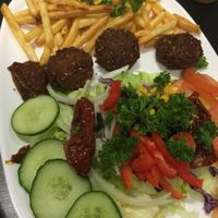 Vegan falafel salad at Kami Express in Saarbrucken