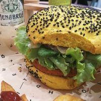 Spicy Cecio Burger at Flower Burger - Viale Vittorio Veneto in Milan
