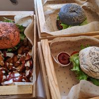 3 kinds of vegan burgers at Flower Burger - Viale Vittorio Veneto in Milan