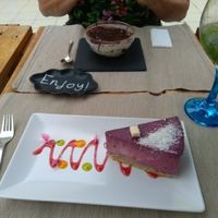 Tiramisu and cheesecake at BuenaVida Vegan in Tenerife