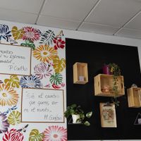 Interior with quotes and decorations at BuenaVida Vegan in Tenerife
