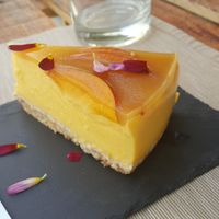 Raw vegan Mango Peach Cheesecake at BuenaVida Vegan in Tenerife