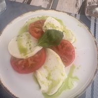 Caprese saladd  at BuenaVida Vegan in Tenerife