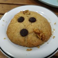 Vegan cookie at Toque de Canela in Zaragoza