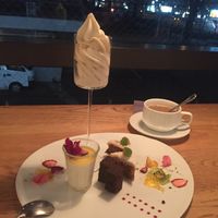 Assorted dessert platter  at 8ablish in Tokyo