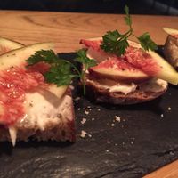 Fig and nut cheese tartine appetizer  at 8ablish in Tokyo