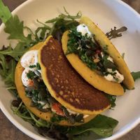 Pancakes de pois chiches at Le Potager de Charlotte in Paris