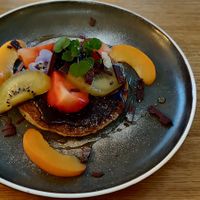 Dessert pancakes 🥞 at Le Potager de Charlotte in Paris
