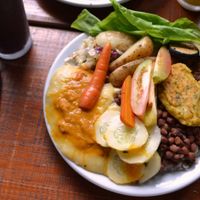 My plate on February 20, 2016: 1st round, salads came right after (yes, I was really hungry) at Bugio Eco in Caxias Do Sul
